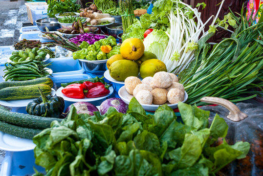 Chinese vegetable store in the historic center of Dali, Yunnan, China, Asia