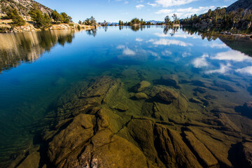 Fototapeta premium Autumn landscape in Aiguestortes and Sant Maurici National Park, Spain