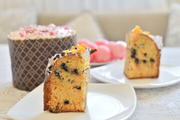 Easter cake and painted chicken eggs