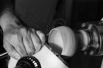 cr&eacute;ation d'objets en tournage sur bois