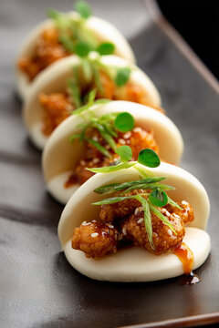 Green vegetable bao buns