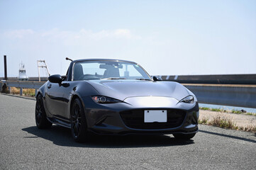 海と国産ライトウェイトオープンカー