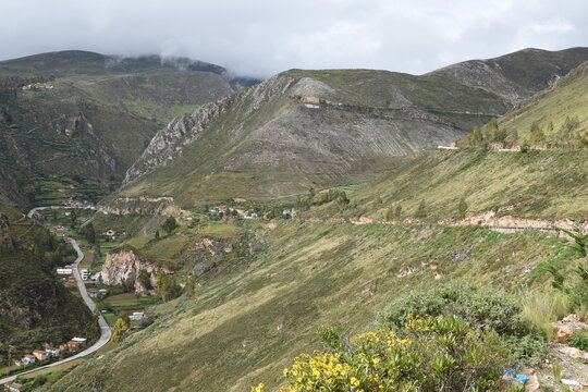 road on the mountains