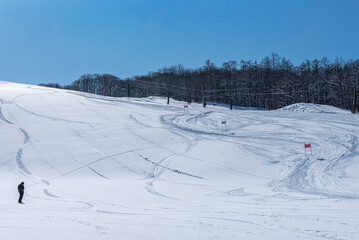 skiing in the mountains