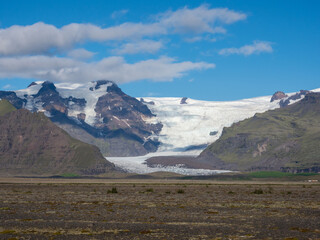 Distant view of Svinafellsjokull glacier from the pullout along route 1, Iceland