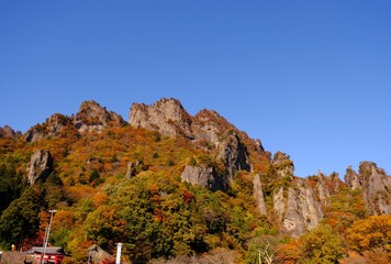 秋の妙義山