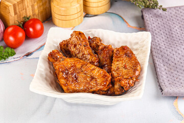 Buffalo chicken wings barbecue sauce