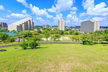 みよし市、三好丘公園展望広場から眺める街並み