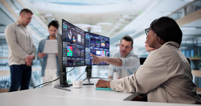 Multiracial Team Predicting Performance Using Analytic Dashboard