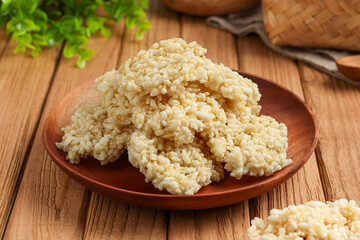 Rengginang. Flavoured glutinous rice cracker. 