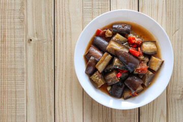 oseng-oseng terong. stir fried egg plant.