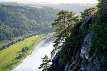 Blick von der Bastei auf die Elbe