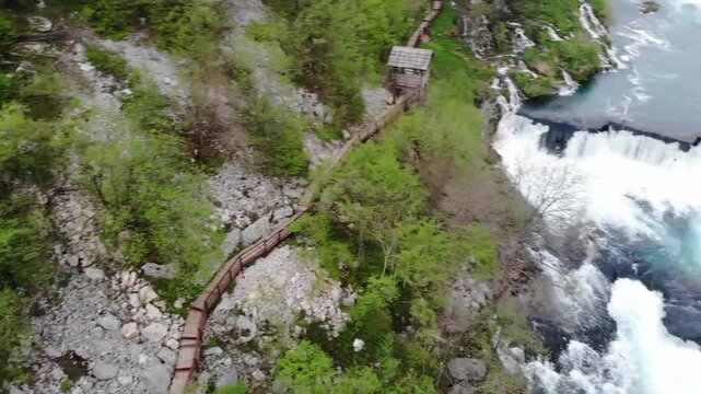 Strbaki buk, 24.5 m high, is the highest and most spectacular waterfall in the National Park and its origin is due to tectonic movements and the formation of travertine deposits.