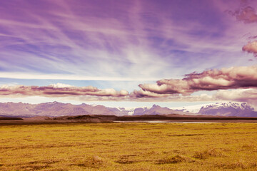 Schöne  Vulkanische Landschaft in Island, Gletscherregion in Island