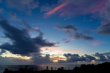 西表島のうなりざき公園から見た夕焼け、8月、沖縄
