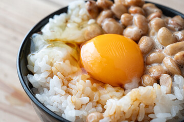 納豆　卵かけご飯