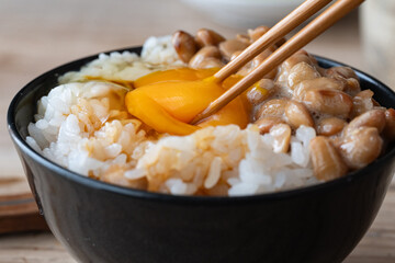 納豆　卵かけご飯