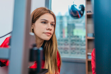 Obraz premium Industrial Designer Operating 3D Printer in Product Design Lab