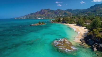 Obraz premium Colorful turquoise waters meet a pristine sandy beach surrounded by trees and mountains under a clear sky. A serene and picturesque coastal landscape invites relaxation and exploration.