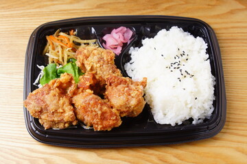 おいしい唐揚げ弁当