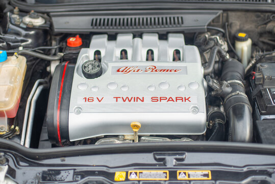 Airport City, Israel &ndash; 04.26.2024: Alfa Romeo 147 Twin Spark engine