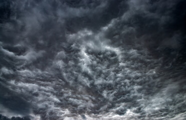 Obraz premium dark stormy clouds