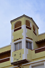 Turm mit der Sonnenuhr in Coma-ruga, Spanien