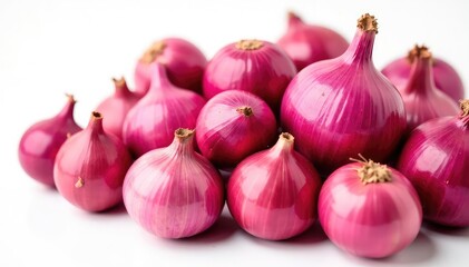 Several red onions, various sizes, pristine white setting, healthy, macro
