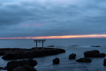 [茨城県]夜明け前の大洗磯前神社
