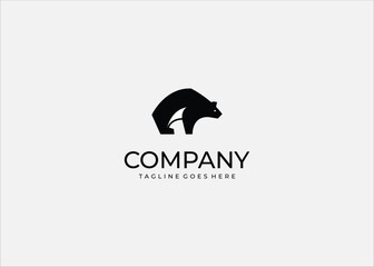 Vector Illustration Minimalist Bear Silhouette – Strong and Modern Wildlife Animal Design.