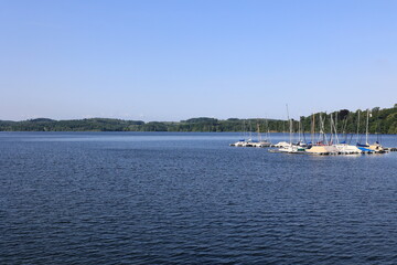 Obraz premium Blick auf den Möhnesee im Sauerland