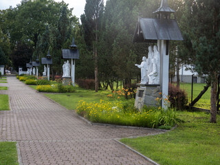 Chapel of the Sacred Heart of Jesus in Jaszczur&oacute;wka, located in Zakopane, Poland. This wooden chapel is an iconic example of the so-called Zakopane style, designed by Stanisław Witkiewicz. 