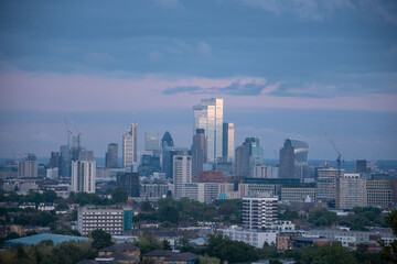 Fototapeta premium Panoramic view of London's skyline from Parliament Hill.