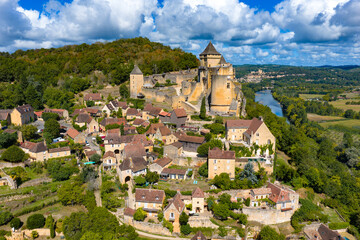 Aerial view above the Beautiful village of Castelnaud-la-Chapelle on the Dordogne Riiver in France © Mike Workman