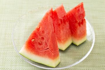 カットした西瓜