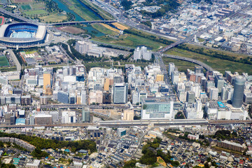 新横浜駅付近を空撮