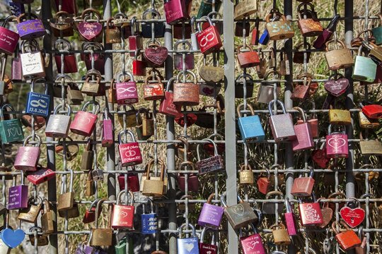 Love locks, bridge at the Lech Falls, F&uuml;ssen, Ostallg&auml;u, Allg&auml;u, Bavaria, Germany