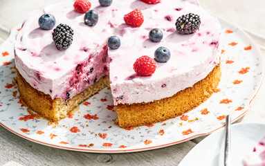 torte beeren in der herstellung schritt für schritt 