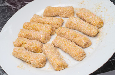 kroketten herstellung schritt für schritt gebacken frittiert teig
