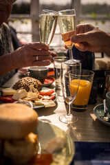 Foodfotografie auf einem Kreuzfahrtschiff am See – Grill & Chill sowie Brunch Event mit vielfältigen Speisen, Drinks und sommerlichem Ambiente in moderner Lifestyle-Atmosphäre