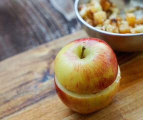 Bratapfel Apfel geschmort Dessert Apfel Vanillesauce Herbst Winter Weihnachten Zimt
