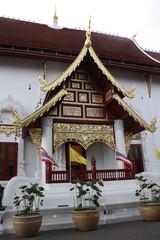 Chiang Mai, Thailand — Lanna Temples, Old City Moat & Mountain Backdrop
