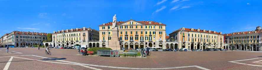 Naklejka premium piazza galimberti in cuneo city in italy