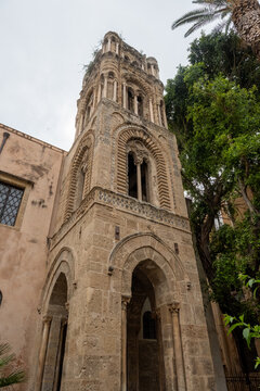 View of streets of Palermo, citylife, ancient baroque churches, old narrow streets, Norman palaces, markets, Sicilian vacation destination, South of Italy