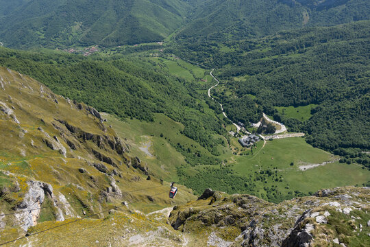 Cable car of Fuente De in Picos de Europa