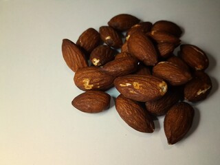 close up of roasted almonds 