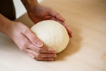 手打ちうどん　生地作り