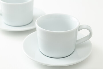 カップアンドソーサー　白バック