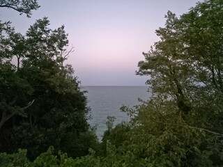 Obraz premium Tropical Paradise Sunrise: Scenic Beach Landscape