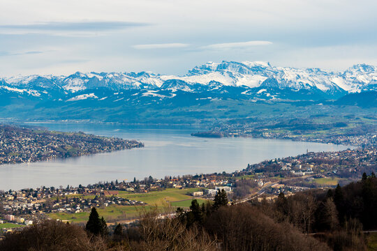 Panoramic view of Zurich Lake, Switzerland